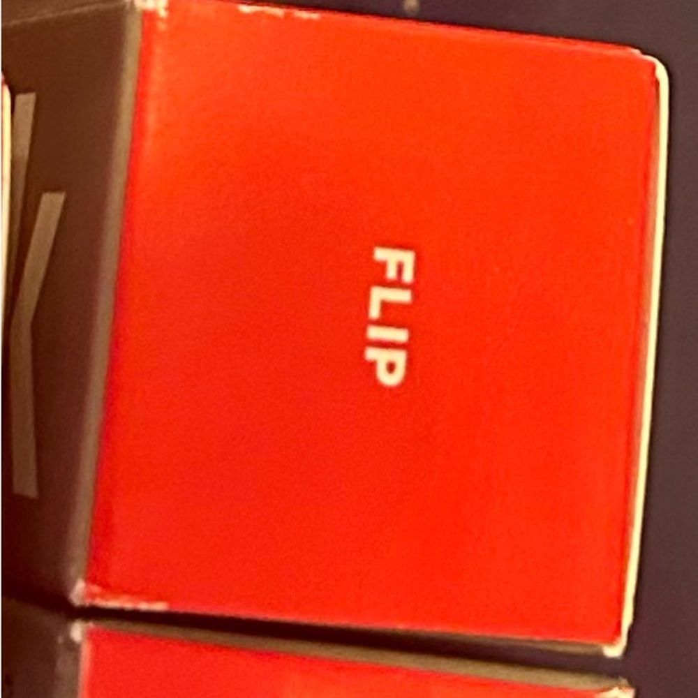 🌷2/$30 Milk Makeup FLIP (True red) Lip + Cheek Cream Color New Full Size - Picture 13 of 13